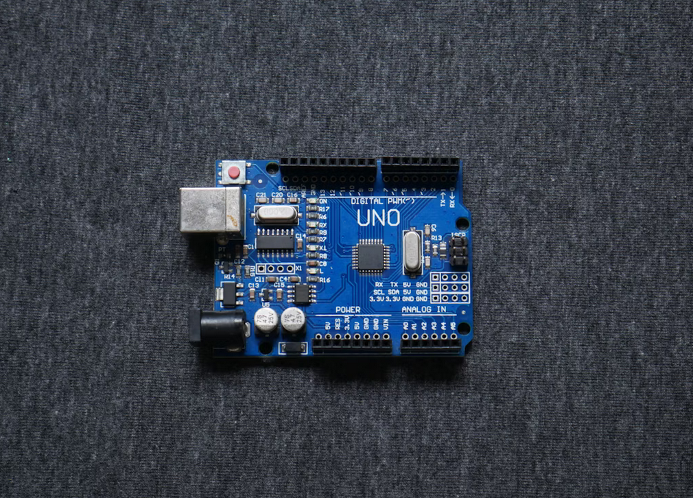 Arduino UNO R3 SMD Atmega328P Board with Cable (USB A to B) – 30 cm- Clone Compatible Model